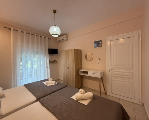 Room 01 | Maria Kiparissi Rooms | Vrasna Beach Room 01 | Maria Kiparissi Rooms | Vrasna Beach