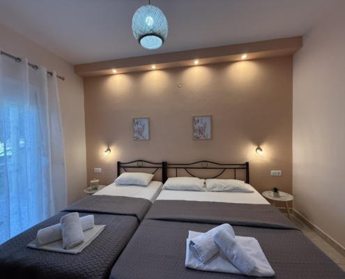 Room 02 | Maria Kiparissi Rooms | Vrasna Beach Room 02 | Maria Kiparissi Rooms | Vrasna Beach