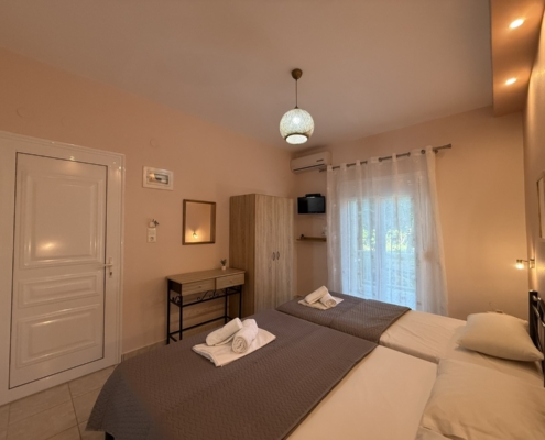 Room 02 | Maria Kiparissi Rooms | Vrasna Beach Room 02 | Maria Kiparissi Rooms | Vrasna Beach