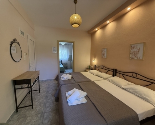 Room 03 | Maria Kiparissi Rooms | Vrasna Beach Room 03 | Maria Kiparissi Rooms | Vrasna Beach