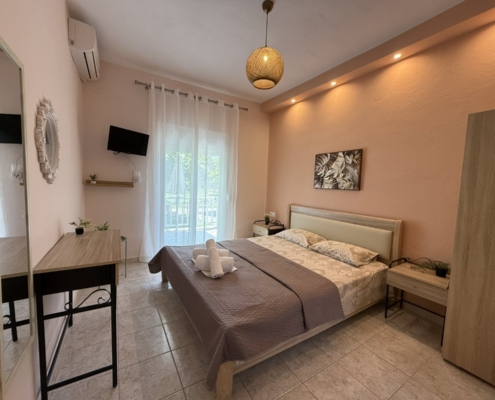 Room 04 | Maria Kiparissi Rooms | Vrasna Beach Room 04 | Maria Kiparissi Rooms | Vrasna Beach
